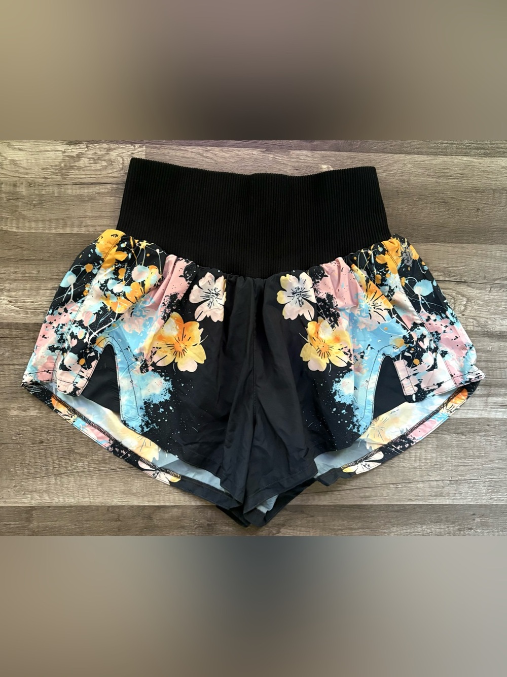 Black Floral High-Waist Women's Athletic Shorts